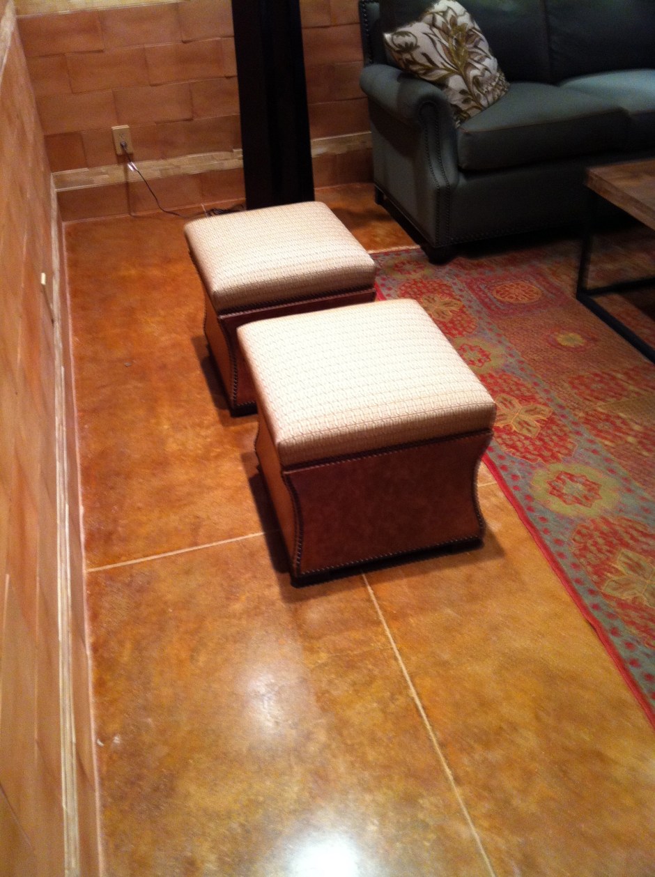 Classic chemical stain with sawcuts